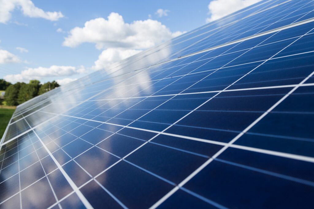 photovoltaic g174541864 1920 1024x683 - Innovative Lösungen für nachhaltige Energie: Das SOLARZENTRUM NIEDERRHEIN setzt Maßstäbe in Isselburg, Oberhausen und Rhein-Kreis Neuss